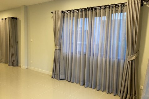 Maison à Bang Khun Thian, Bangkok, Thaïlande 3 chambres № 137573 - photo 3