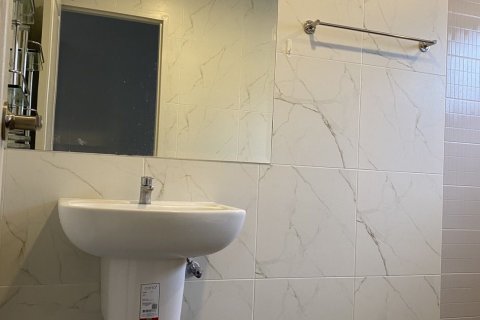 Maison à Bang Khun Thian, Bangkok, Thaïlande 3 chambres № 137573 - photo 14