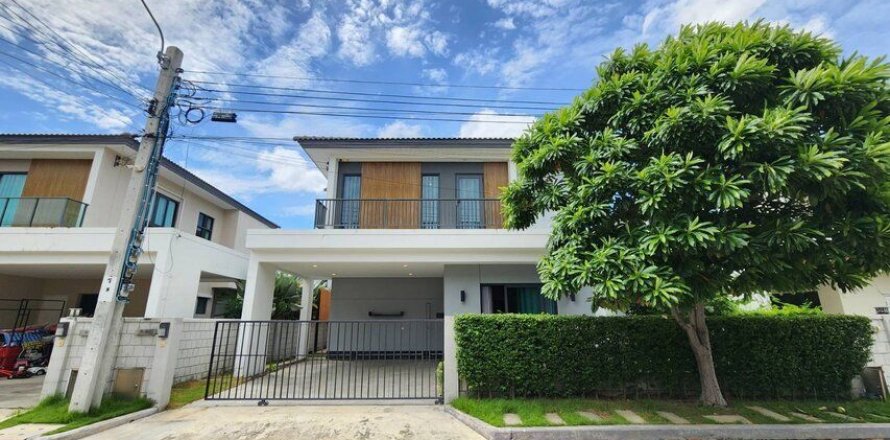 Maison à Bang Khun Thian, Bangkok, Thaïlande 3 chambres № 137573