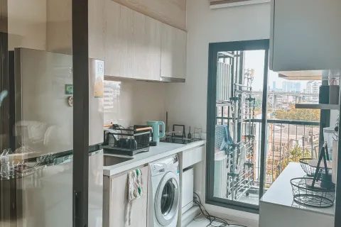 Condo in Khlong Toei, Bangkok, Thailand, 2 bedrooms № 137574 - photo 3