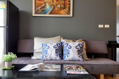 Studio in the Condo in Watthana, Bangkok, Thailand  № 137575 - photo 3