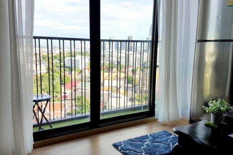 Studio in the Condo in Watthana, Bangkok, Thailand  № 137575 - photo 14