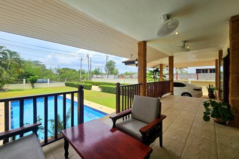 Villa in Hua Hin, Thailand 3 Schlafzimmer № 222156 - Foto 11