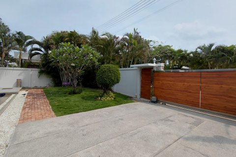 Villa in Hua Hin, Thailand 3 Schlafzimmer № 222161 - Foto 4