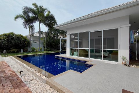 Villa in Hua Hin, Thailand 3 Schlafzimmer № 222161 - Foto 2