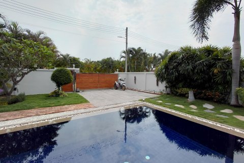 Villa in Hua Hin, Thailand 3 Schlafzimmer № 222161 - Foto 11