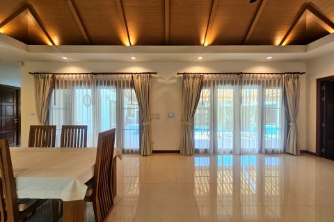 Villa in Hua Hin, Thailand 4 Schlafzimmer № 222157 - Foto 27