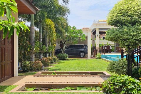Villa in Hua Hin, Thailand 4 Schlafzimmer № 222157 - Foto 8