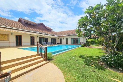 Villa in Hua Hin, Thailand 4 Schlafzimmer № 222157 - Foto 21
