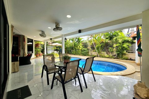 Villa in Hua Hin, Thailand 3 Schlafzimmer № 222160 - Foto 6