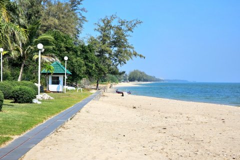 Eigentumswohnung in Cha-am, Thailand, 4 Schlafzimmer  № 222159 - Foto 2