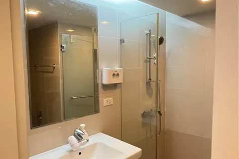 Eigentumswohnung in Khlong Toei, Bangkok, Thailand, 1 Schlafzimmer № 218859 - Foto 6