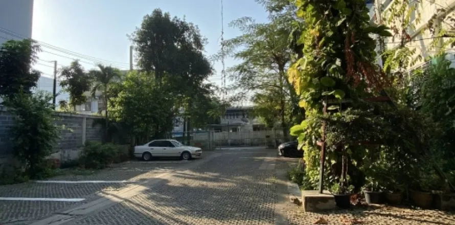 Grundstück in Thonburi, Bangkok, Thailand № 218861