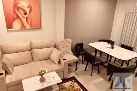 Reihenhaus in Samut Prakan, Thailand 2 Schlafzimmer № 218860 - Foto 3