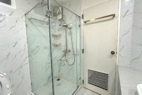 Кондоминиум с 3 спальнями в Клонг Тоэй, Бангкок, Таиланд № 114411 - фото 10