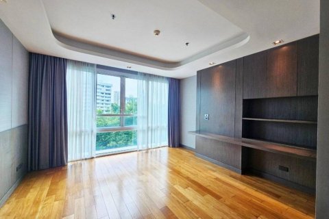 Кондоминиум с 4 спальнями в Бангкоке, Таиланд № 114413 - фото 8