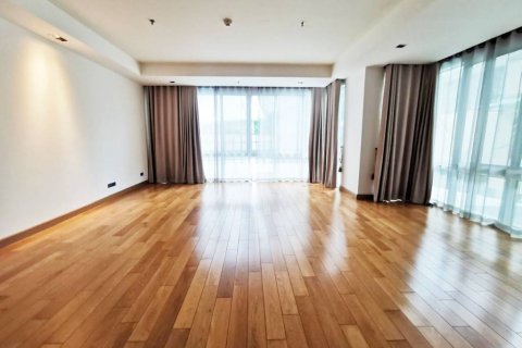 Кондоминиум с 4 спальнями в Бангкоке, Таиланд № 114412 - фото 6