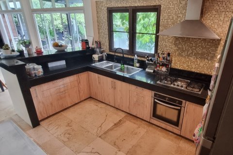 Villa in Phuket, Thailand 3 bedrooms № 145970 - photo 22