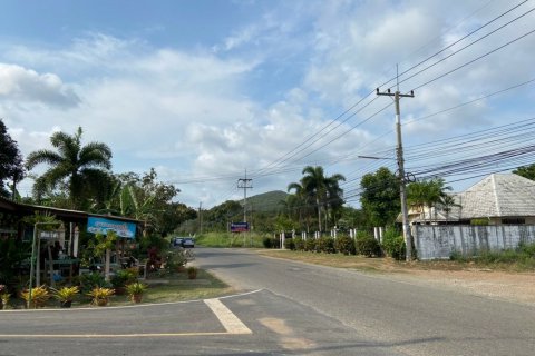 Land in Pattaya, Thailand 1660 sq.m. № 145971 - photo 5