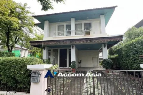 Casa de 3 dormitorios en Wang Thonglang, Bangkok, Tailandia № 220320