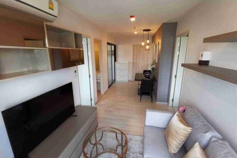 Condo in Bangkok, Thailand, 2 bedrooms № 183427 - photo 4