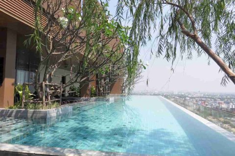 Condo in Bangkok, Thailand, 2 bedrooms  № 183430 - photo 2