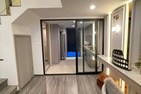 Duplex in Bangkok, Thailand 1 bedroom № 158924 - photo 10