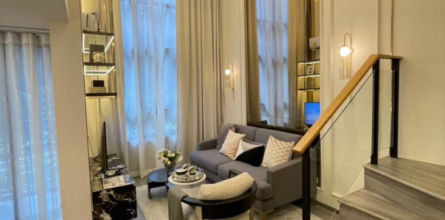 Duplex in Bangkok, Thailand 1 bedroom № 158924