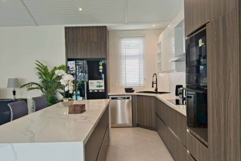 Вилла в Хуа Хине, Таиланд с 4 спальнями  № 158919 - фото 7