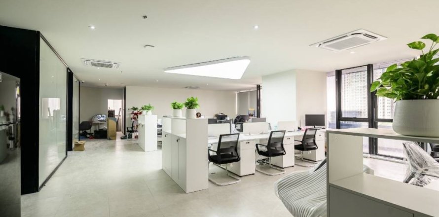 Офис в Хуай Кванге, Бангкок, Таиланд 403м2  № 146960