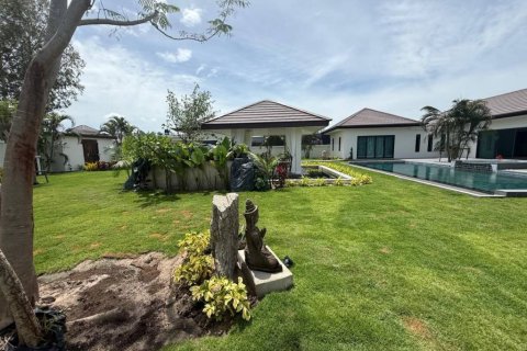 Вилла в Хуа Хине, Таиланд с 4 спальнями № 146962 - фото 5