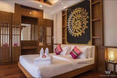 Вилла в Паттайе, Таиланд с 4 спальнями  № 137048 - фото 17