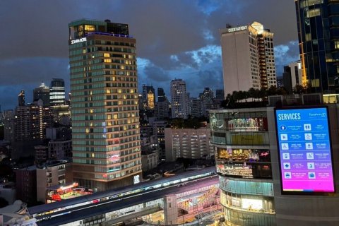 Кондоминиум с 2 спальнями в Ваттхане, Бангкок, Таиланд № 137049 - фото 3