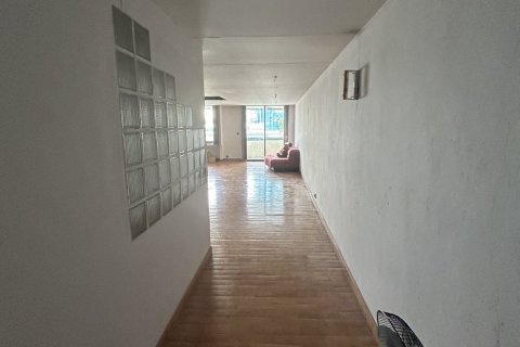 Кондоминиум с 2 спальнями в Ваттхане, Бангкок, Таиланд № 137049 - фото 21