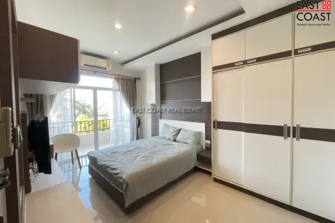 Casa de 3 dormitorios en Pattaya, Tailandia № 212602 - foto 9