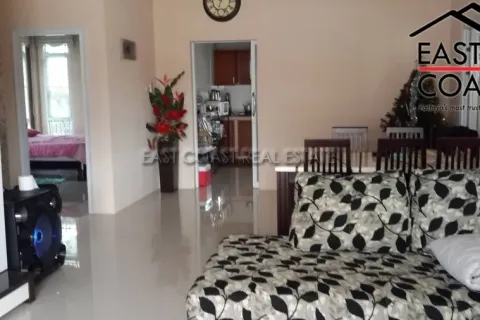 Casa de 3 dormitorios en Pattaya, Tailandia № 212601 - foto 8