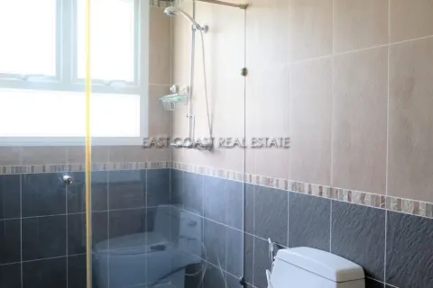 Casa de 3 dormitorios en Pattaya, Tailandia № 212598 - foto 17