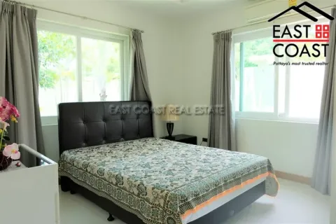 Casa de 3 dormitorios en Pattaya, Tailandia № 212598 - foto 13