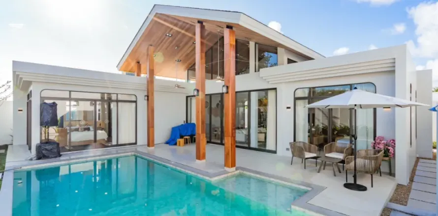 Villa in Phuket, Thailand 3 bedrooms № 151087
