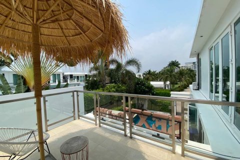 Villa à Pattaya, Thaïlande 3 chambres № 133843 - photo 14