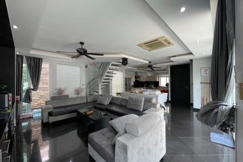 Villa à Pattaya, Thaïlande 3 chambres № 133843 - photo 3