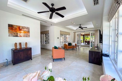 Villa à Phuket, Thaïlande 4 chambres № 133844 - photo 11