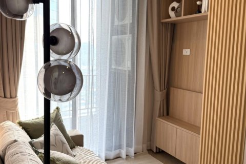 Condo in Bangkok, Thailand, 1 bedroom  № 154562 - photo 4