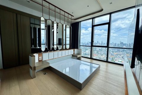 Condo in Bangkok, Thailand, 3 bedrooms  № 154561 - photo 7