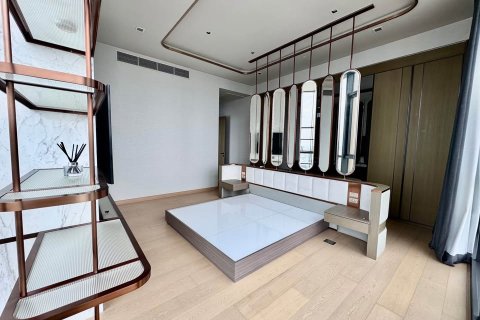 Condo in Bangkok, Thailand, 3 bedrooms  № 154561 - photo 8