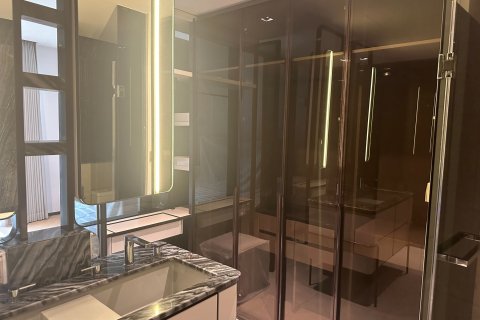 Condo in Bangkok, Thailand, 2 bedrooms № 154558 - photo 8