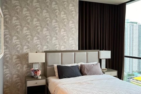 Condo in Bangkok, Thailand, 2 bedrooms  № 154559 - photo 8