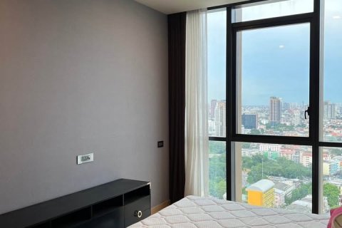 Condo in Bangkok, Thailand, 2 bedrooms  № 154559 - photo 12