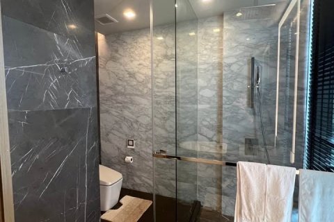 Condo in Bangkok, Thailand, 2 bedrooms  № 154559 - photo 14