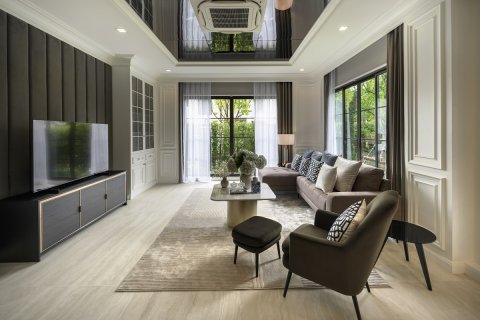 Villa in Bangkok, Thailand 5 bedrooms № 165455 - photo 3